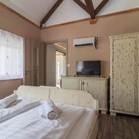 Apartmán Comfort House W Ac By Nw Balatonudvari