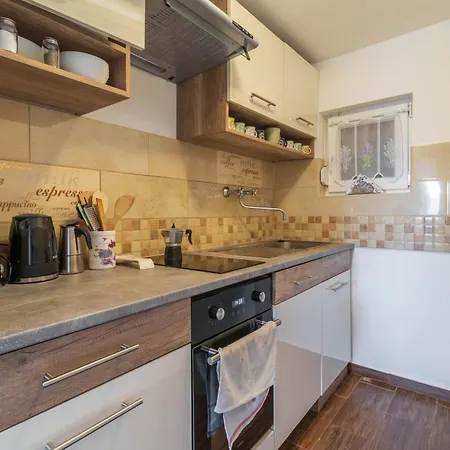 Comfort House W Ac By Nw Apartmán