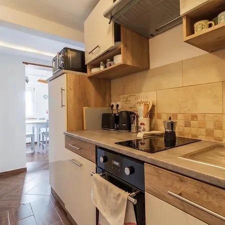 Comfort House W Ac By Nw Apartmán Balatonudvari